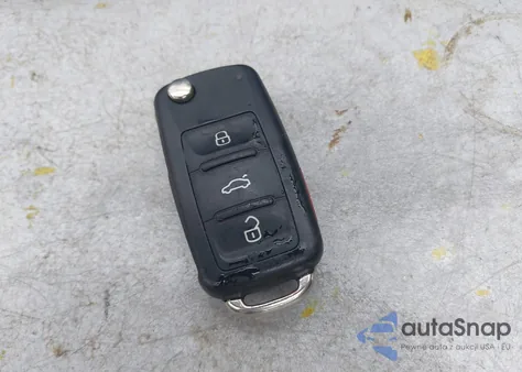 2015 Volkswagen Passat 1.8T Limited Edition from USA, damaged, VIN 1VWAT7A33FC117833